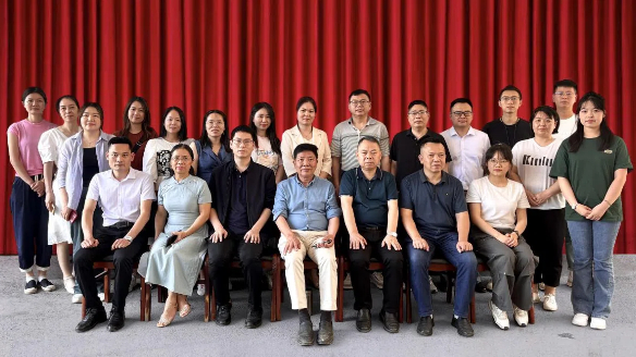 集團舉辦第一期通訊員培訓(xùn)班 集團舉辦第一期通訊員培訓(xùn)班